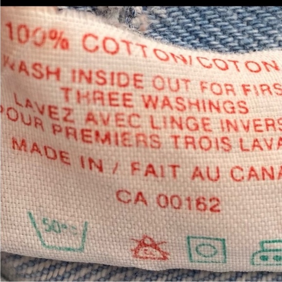 Levi's 501 90s Cut-Off Raw Hem Shorts High Waist - Picture 6 of 9